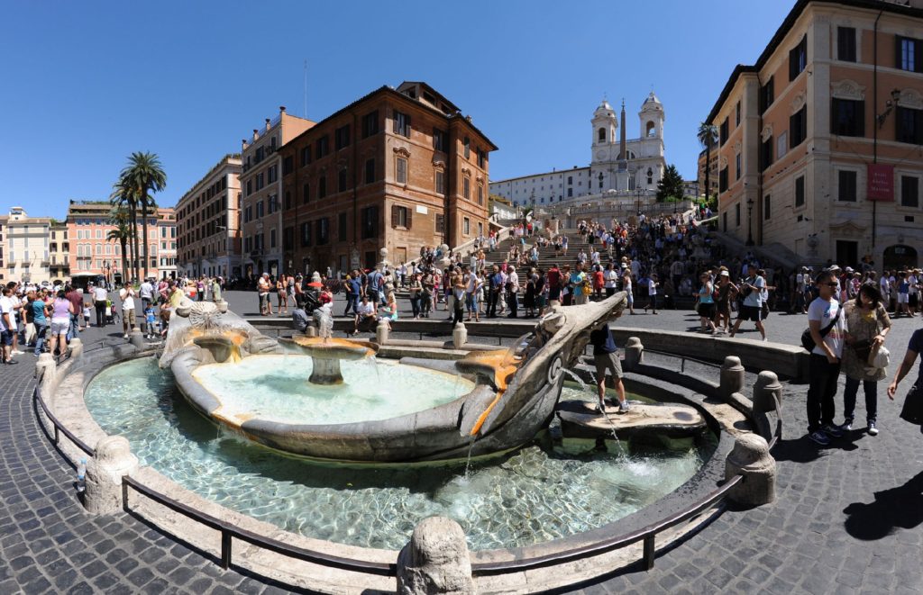Rome-spanish-steps-fountain
